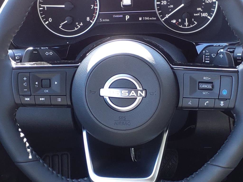 2025 Nissan Pathfinder SL photo 7