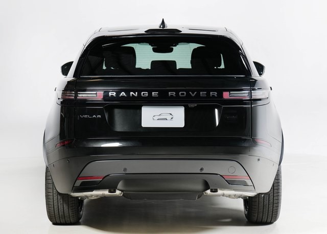 2026 Land Rover Range Rover Velar SE photo 7