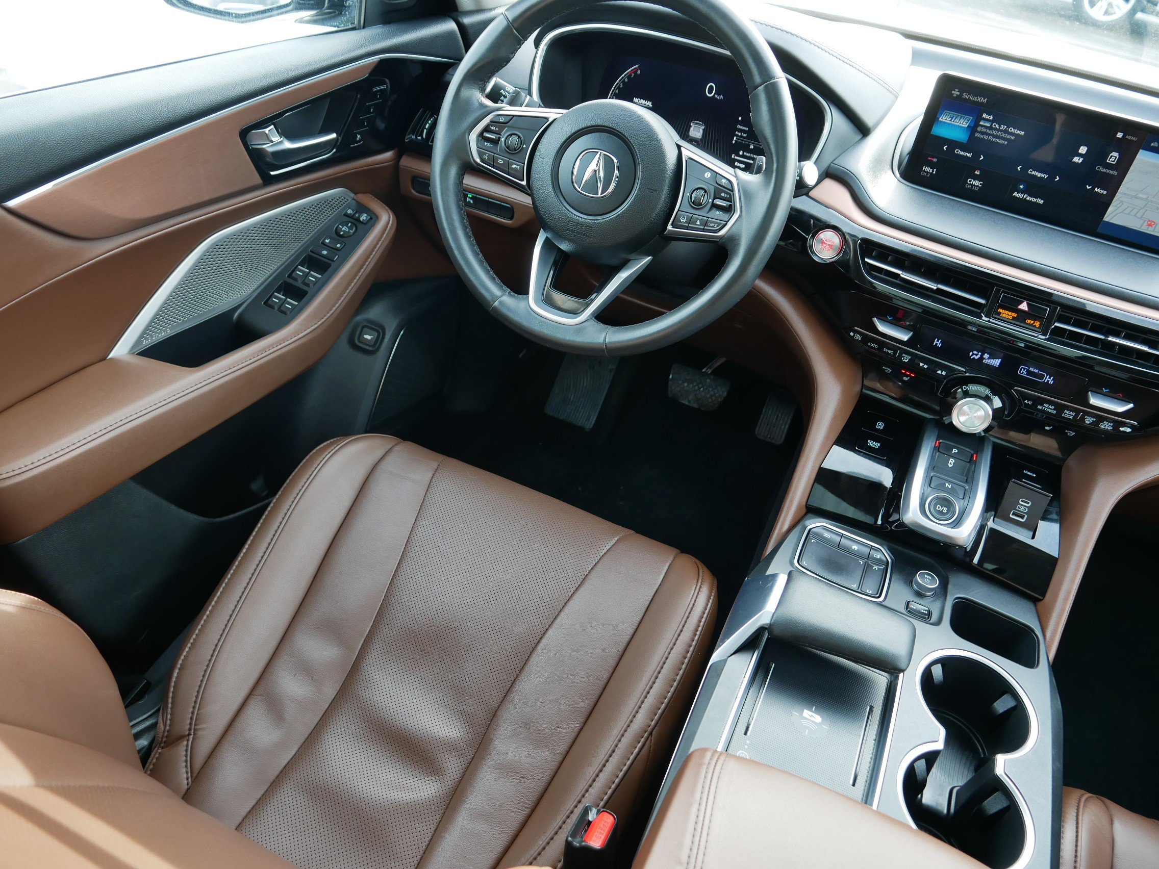 Image of Certified Pre-Owned 2024 Acura MDX w/Technology Package