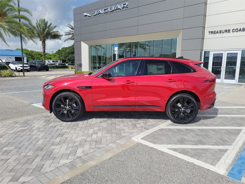 2026 Jaguar F-PACE P250 R-Dynamic S photo 2