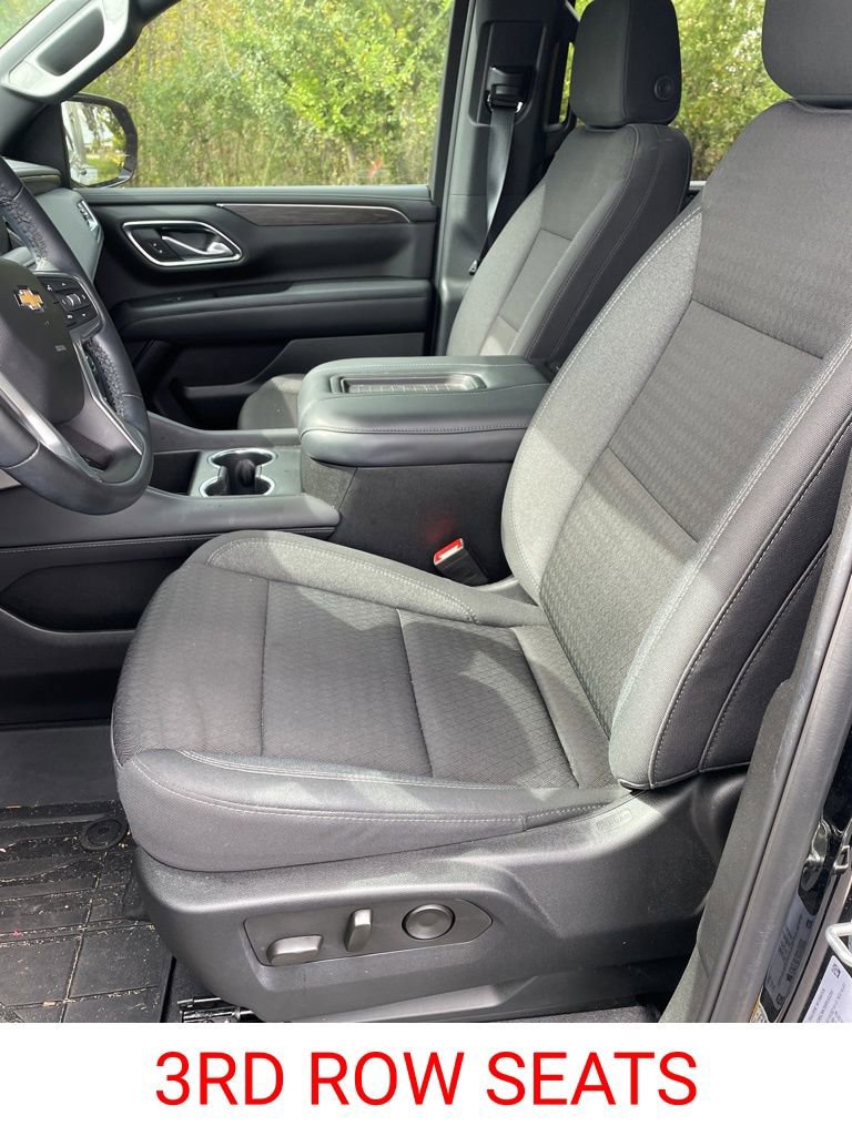 2024 Chevrolet Tahoe LS photo 3