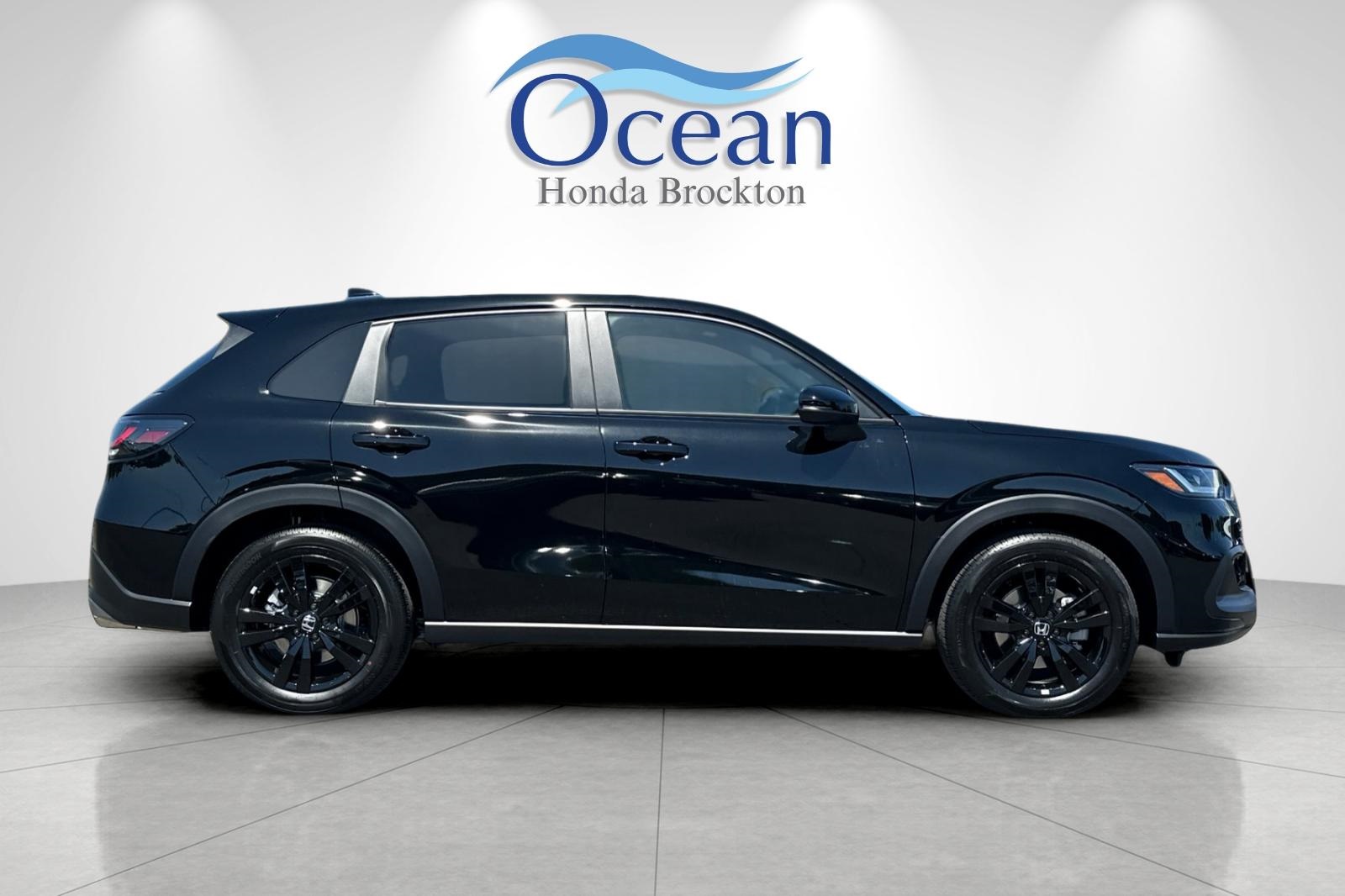 2026 Honda HR-V Sport photo 4