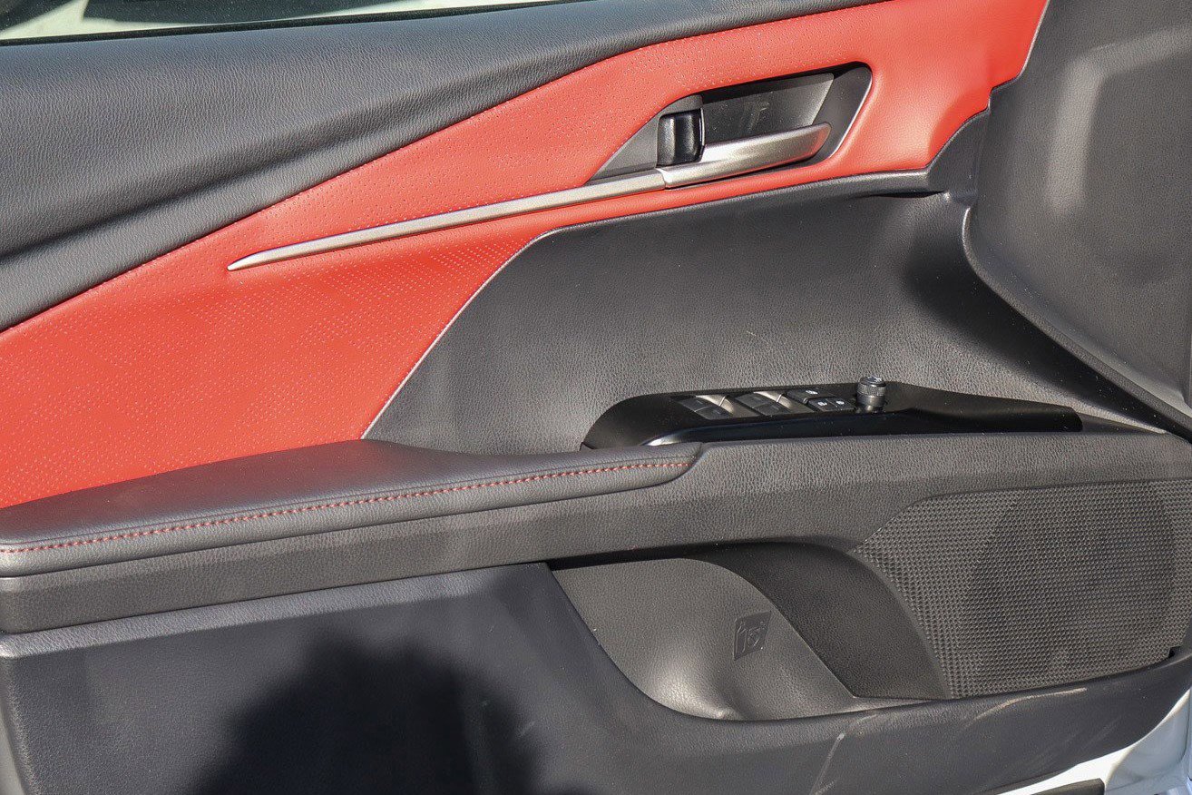 2025 Toyota Camry XSE photo 18