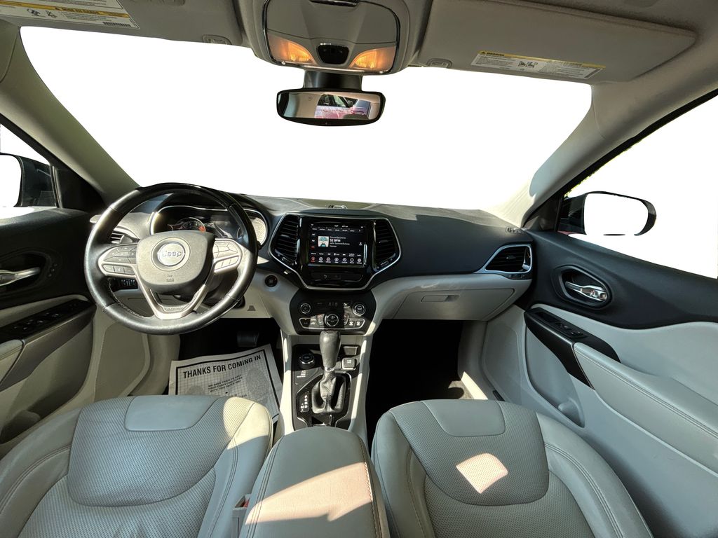 2019 Jeep Cherokee Limited photo 15