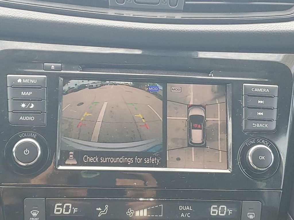 2019 Nissan Rogue SL photo 28