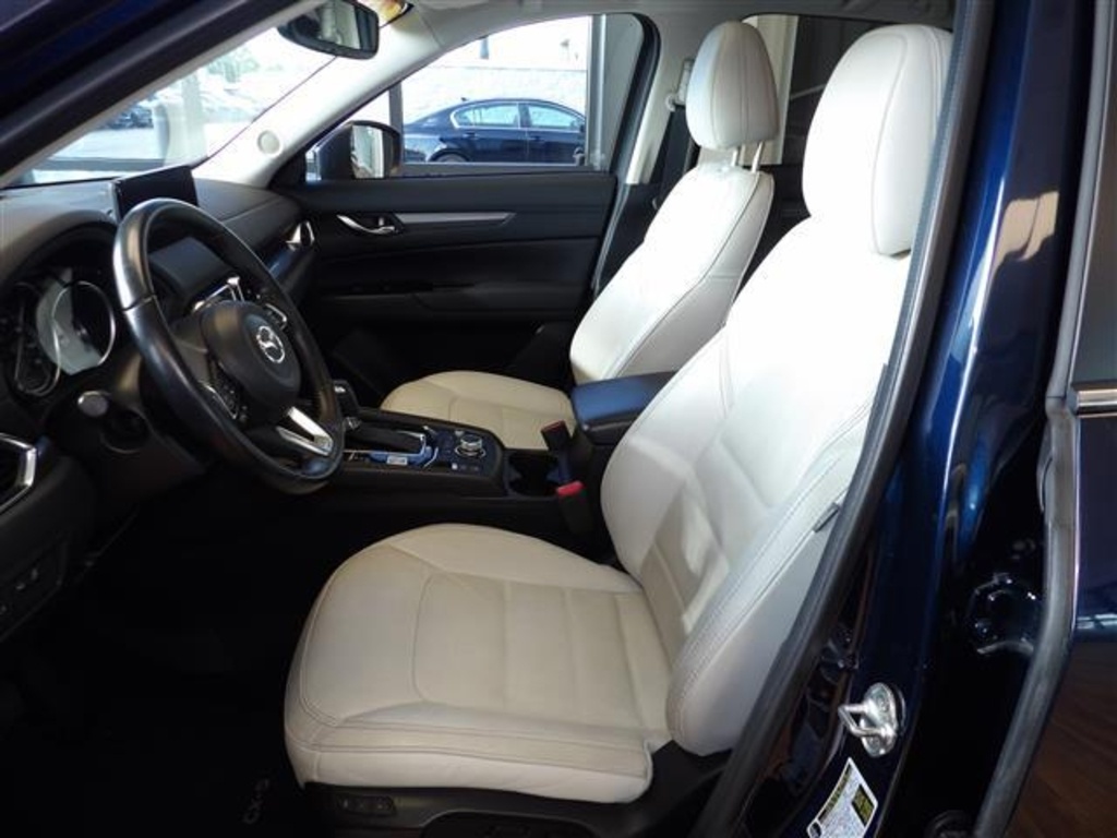 2023 Mazda CX-5 2.5 S Preferred photo 25