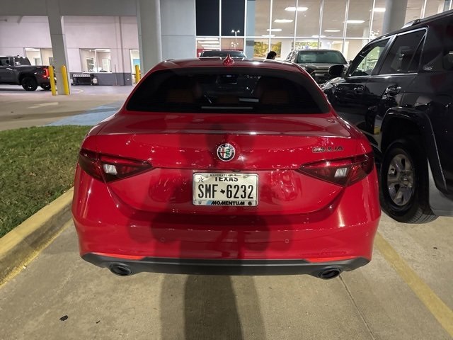 2020 Alfa Romeo Giulia Base photo 3