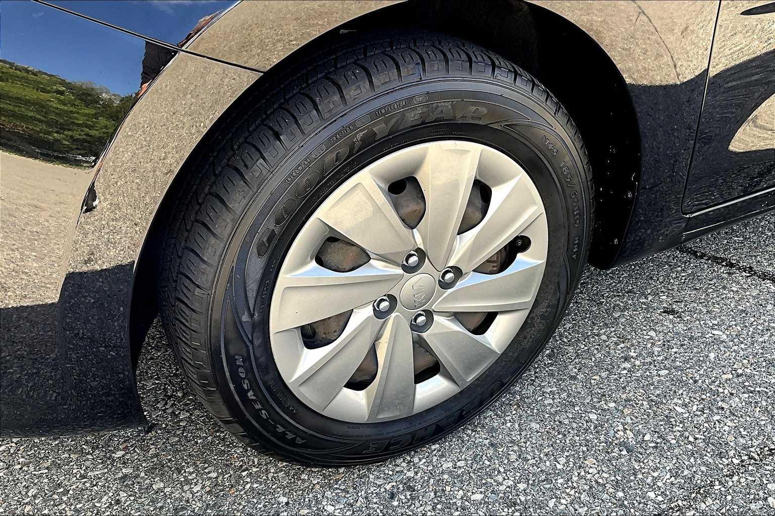 2019 Kia Rio LX photo 7
