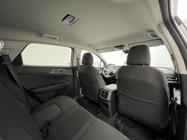 2024 Kia Sportage LX photo 31