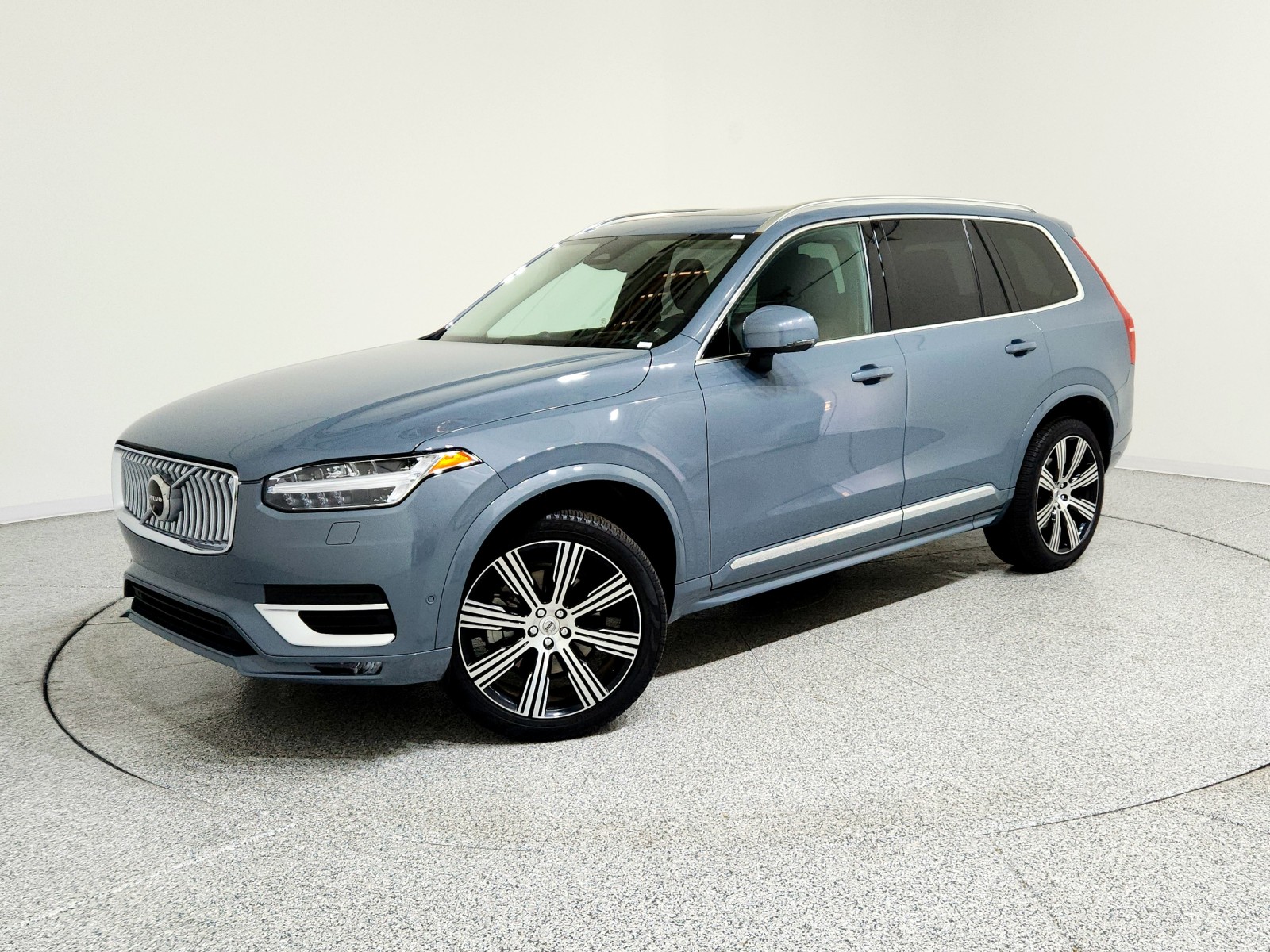 2023 Volvo XC90