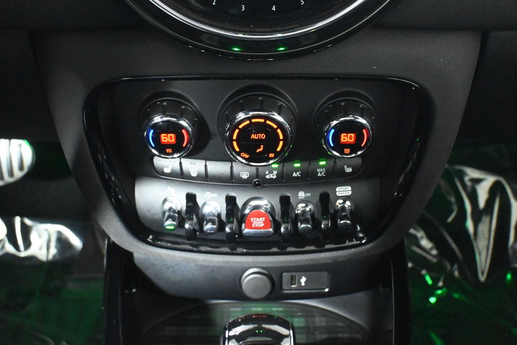 2024 Mini Cooper John Cooper Works ALL4 photo 22