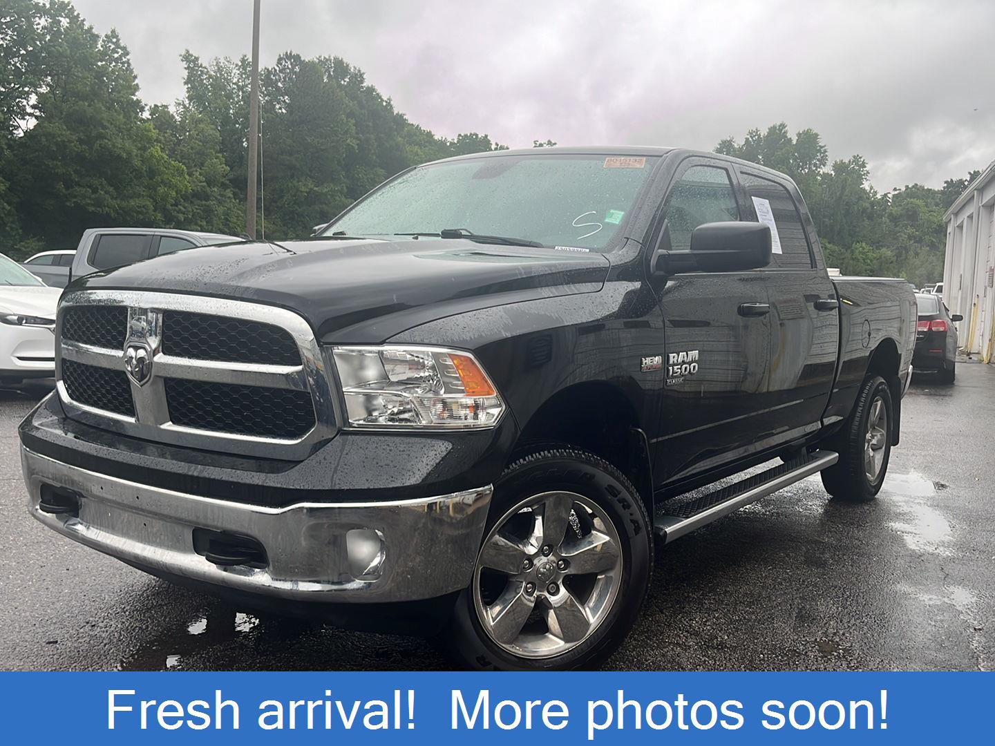 Used 2022  Ram Tradesman image 1