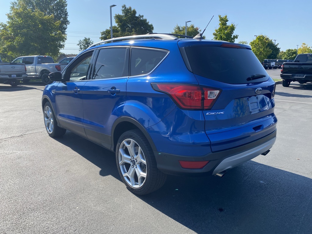2019 Ford Escape Titanium photo 3