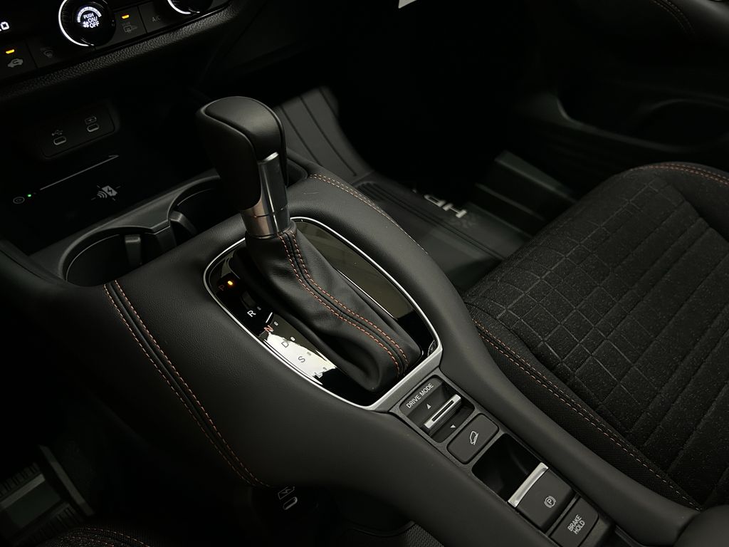 2026 Honda HR-V Sport photo 18