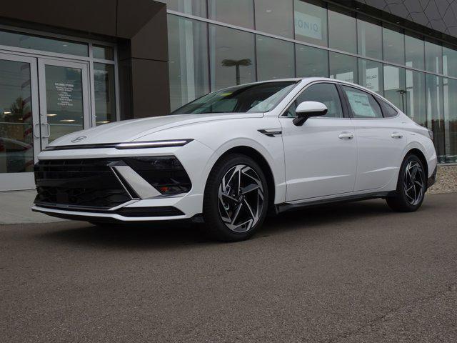 2026 Hyundai Sonata SEL's photo