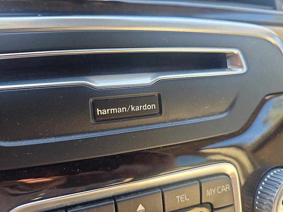 2015 Volvo XC70 T6 Platinum photo 18