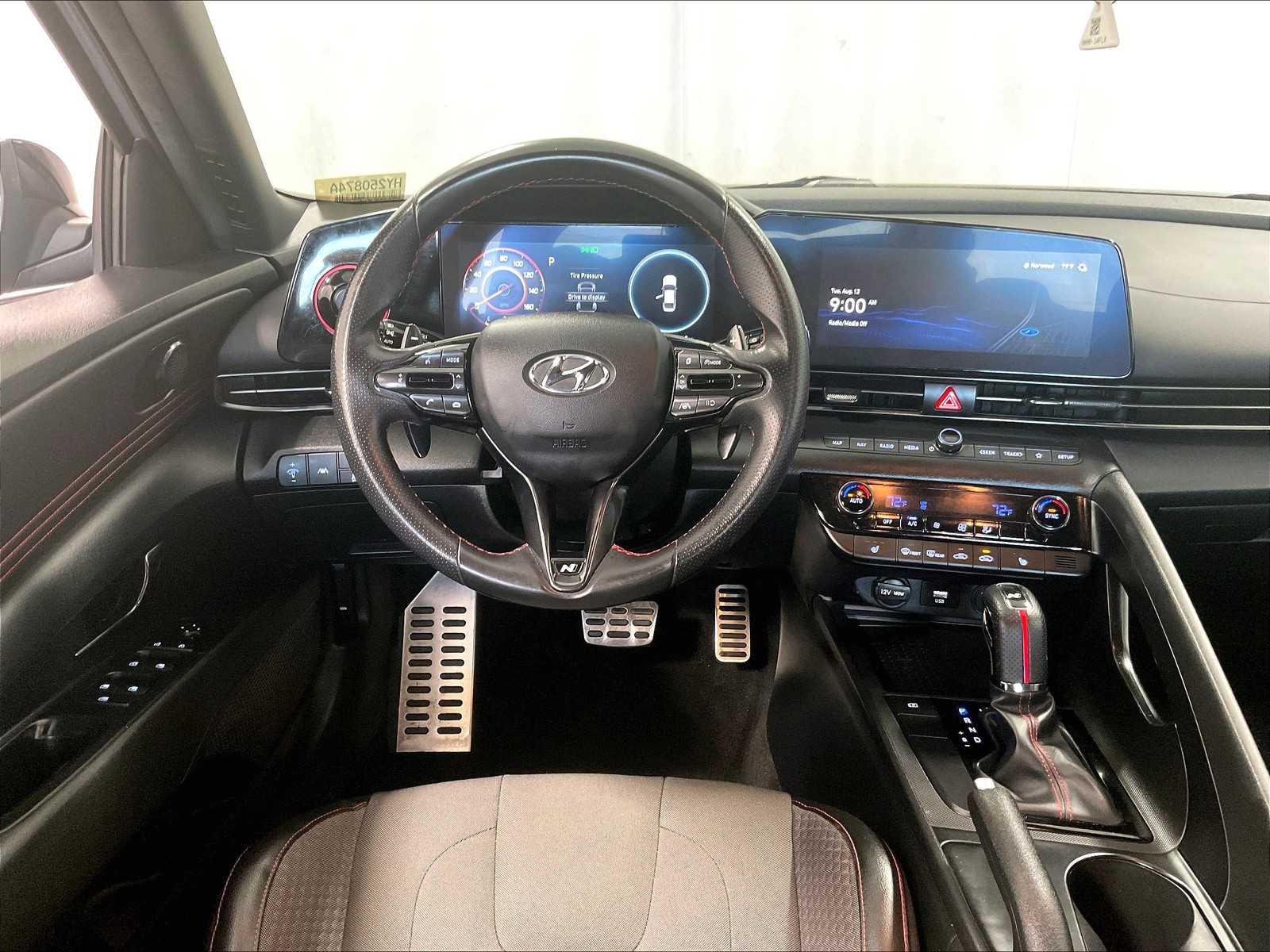 2023 Hyundai Elantra N Line photo 17