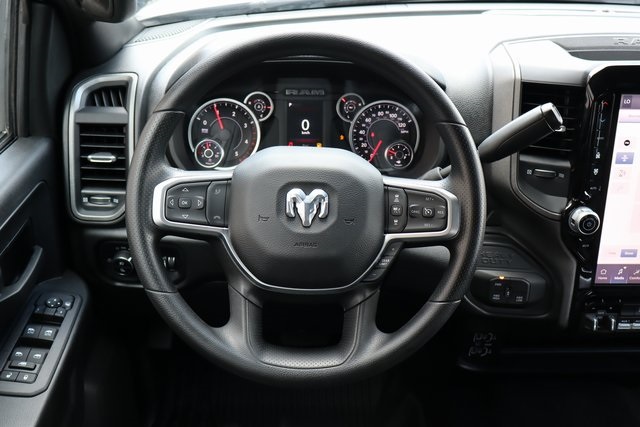 2025 Ram 2500 Tradesman photo 17