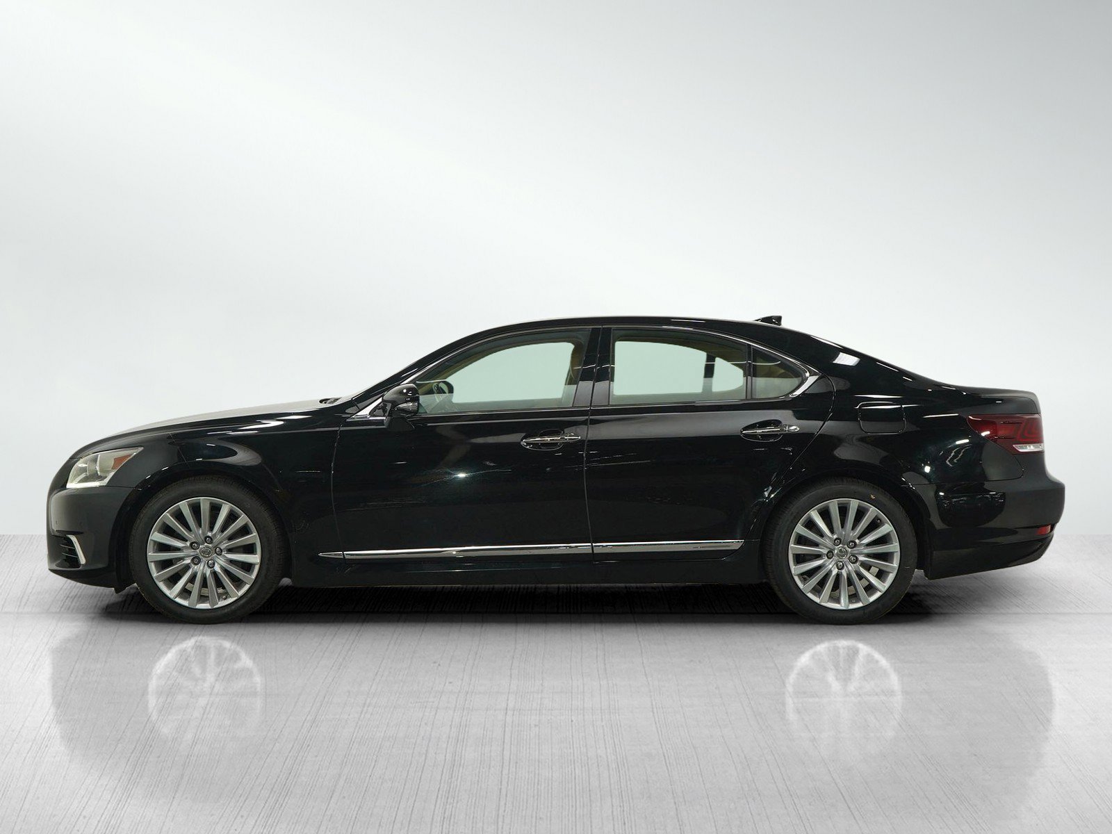 Used 2014 Lexus LS Base with VIN JTHCL5EF1E5020314 for sale in Bloomington, Minnesota