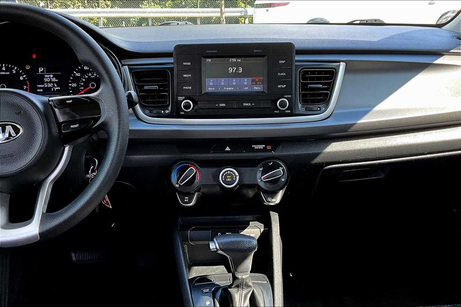 2019 Kia Rio LX photo 18