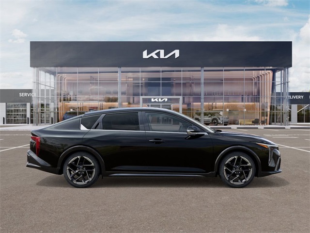 2025 Kia K4 GT-Line photo 8