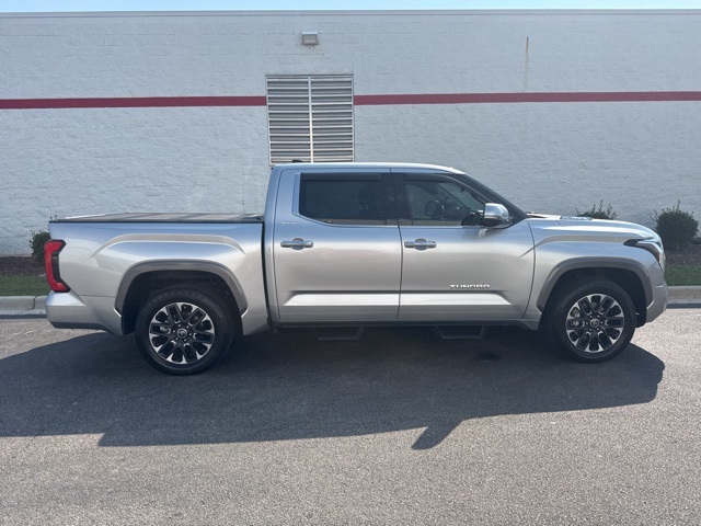 2023 Toyota Tundra Limited photo 3