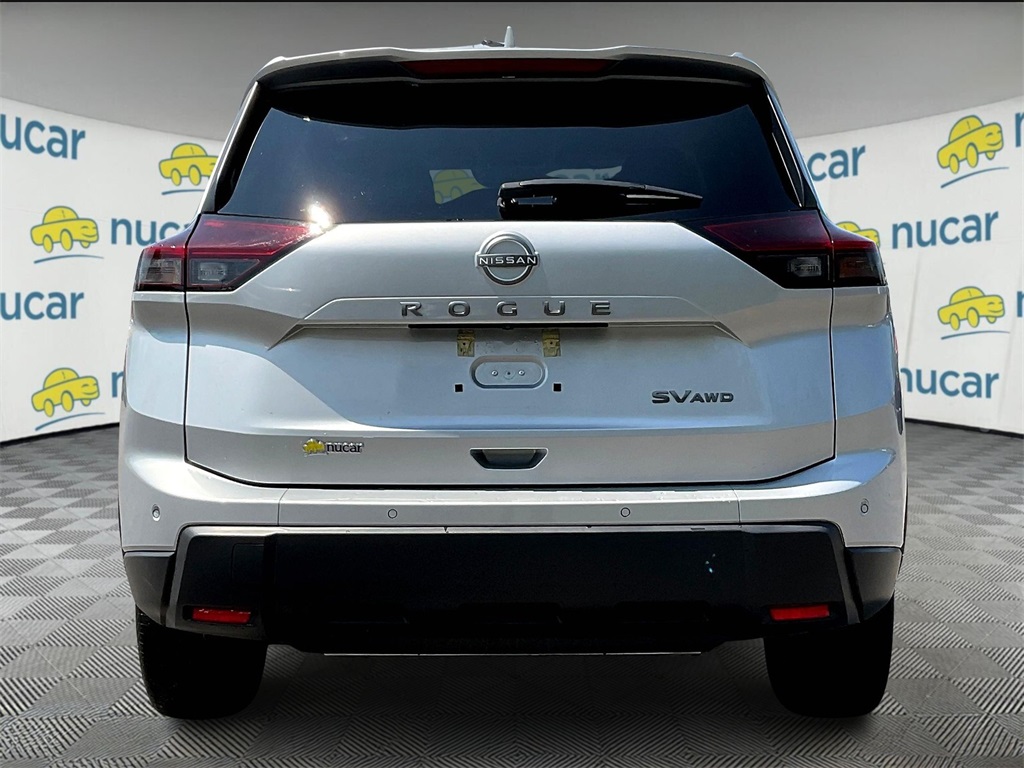 2024 Nissan Rogue SV photo 4