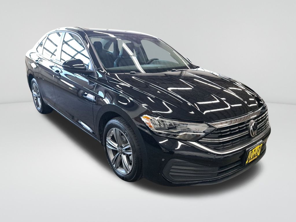 2024 Volkswagen Jetta 1.5T SE photo 3