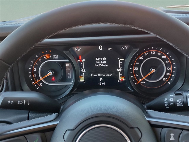 2025 Jeep Wrangler Rubicon photo 11