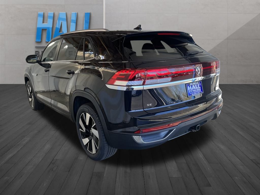 2026 Volkswagen Atlas Cross Sport SE Technology photo 3