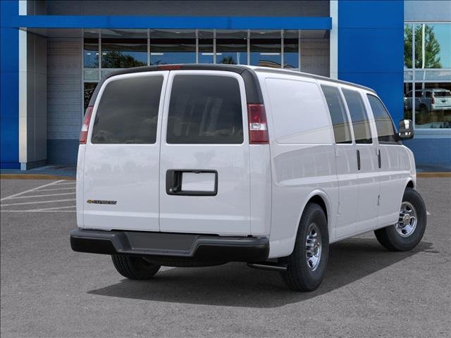 2025 Chevrolet Express Cargo 2500 photo 2