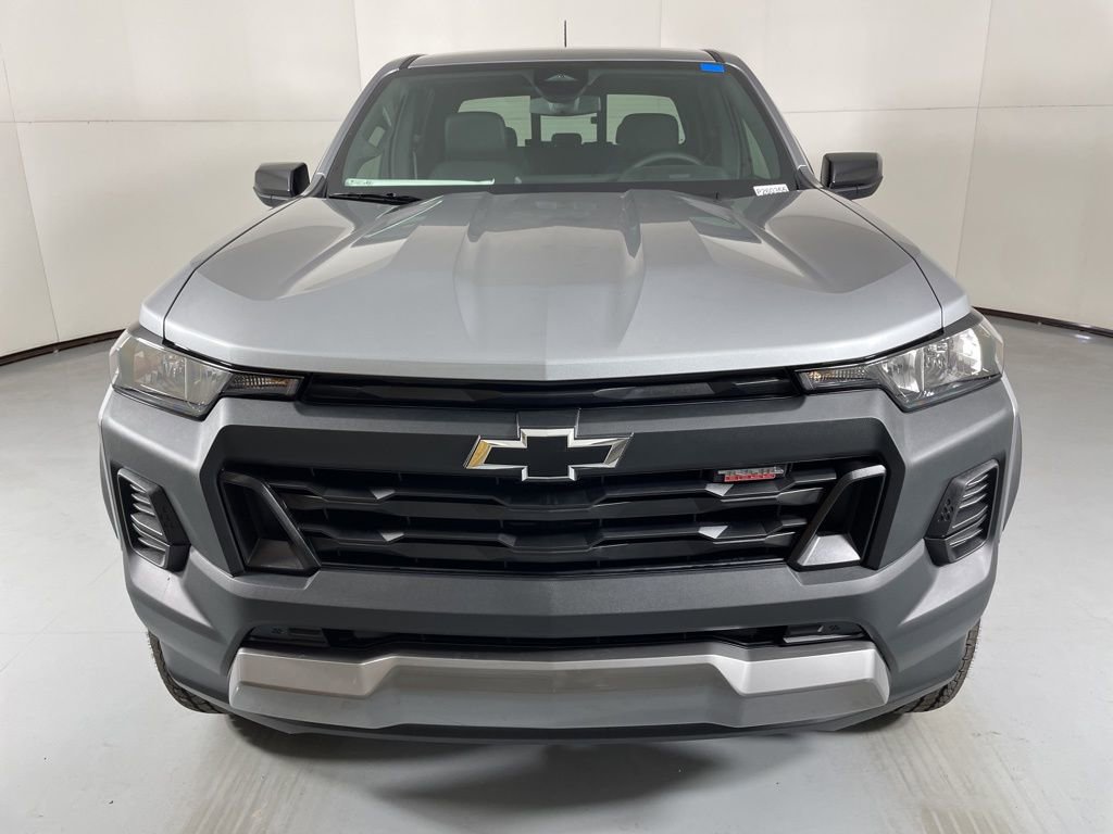 2026 Chevrolet Colorado Trail Boss photo 4