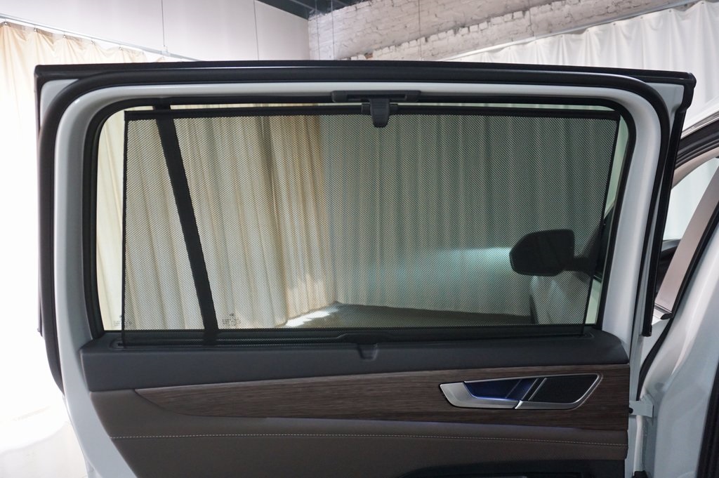 2026 Volkswagen Atlas SEL photo 28