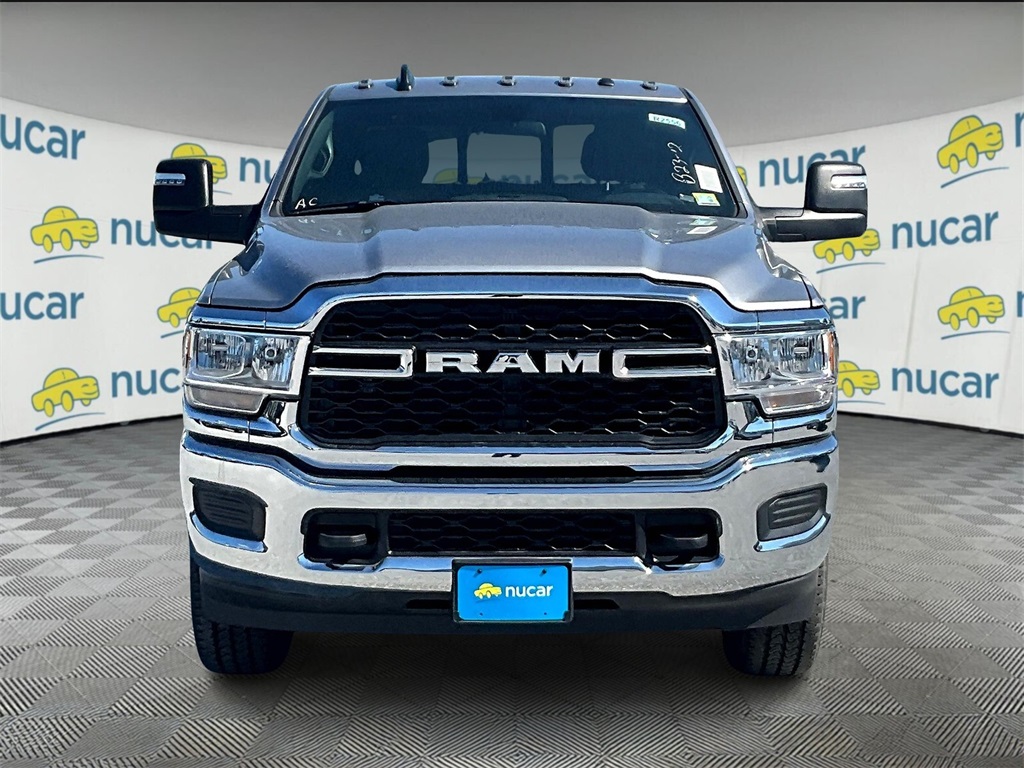 2024 Ram 2500 Tradesman photo 2