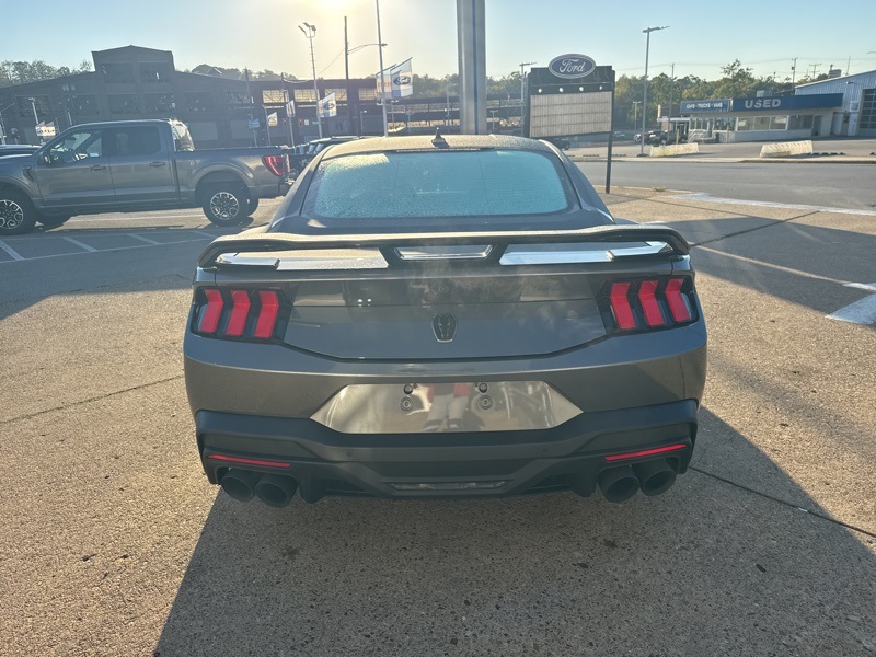 2025 Ford Mustang Dark Horse photo 6