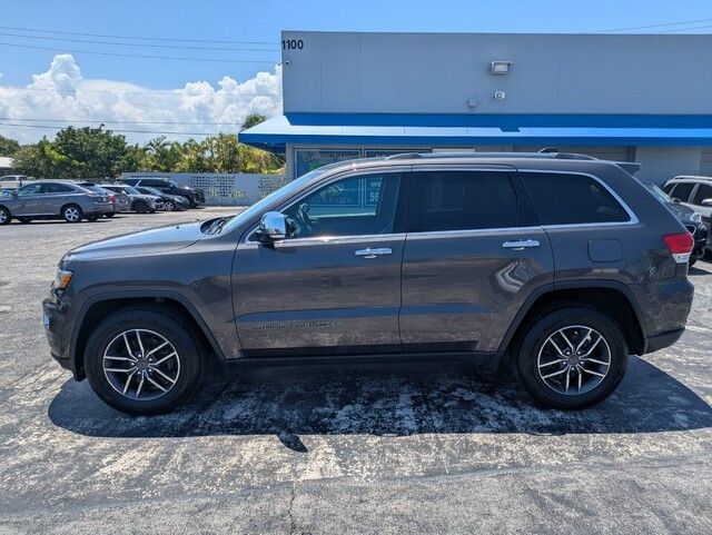 2019 Jeep Grand Cherokee Limited photo 2