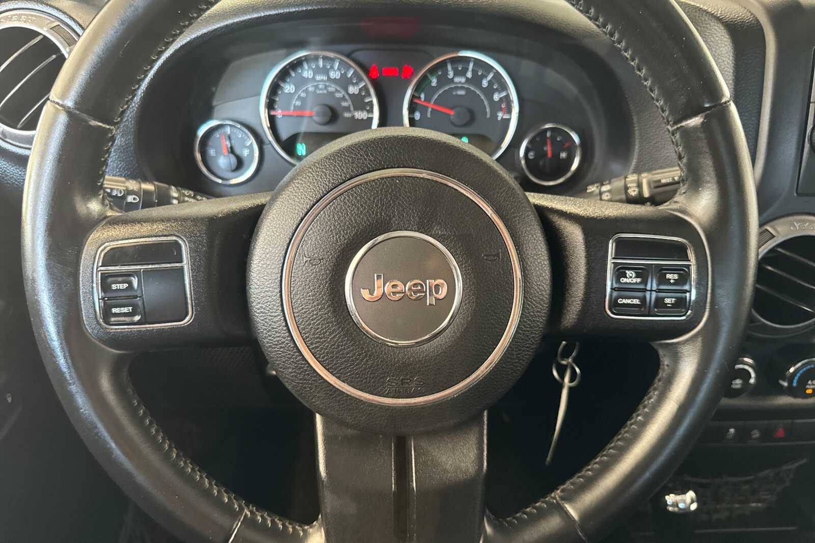 2012 Jeep Wrangler Unlimited Sport photo 19