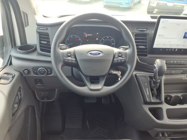 2025 Ford Transit photo 4
