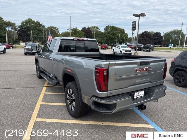 2025 Gmc Sierra 2500 HD Denali photo 2