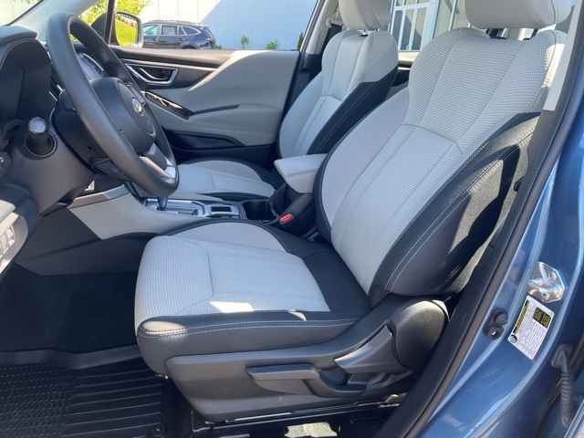 2022 Subaru Forester Base photo 15