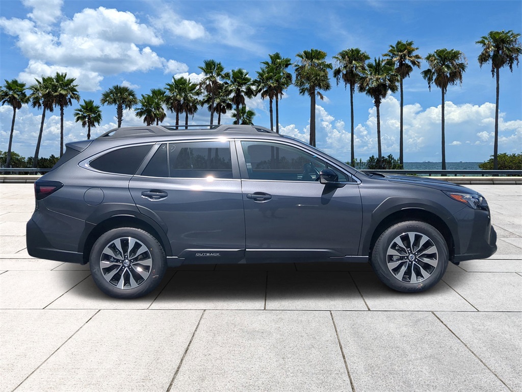 2025 Subaru Outback Limited photo 3