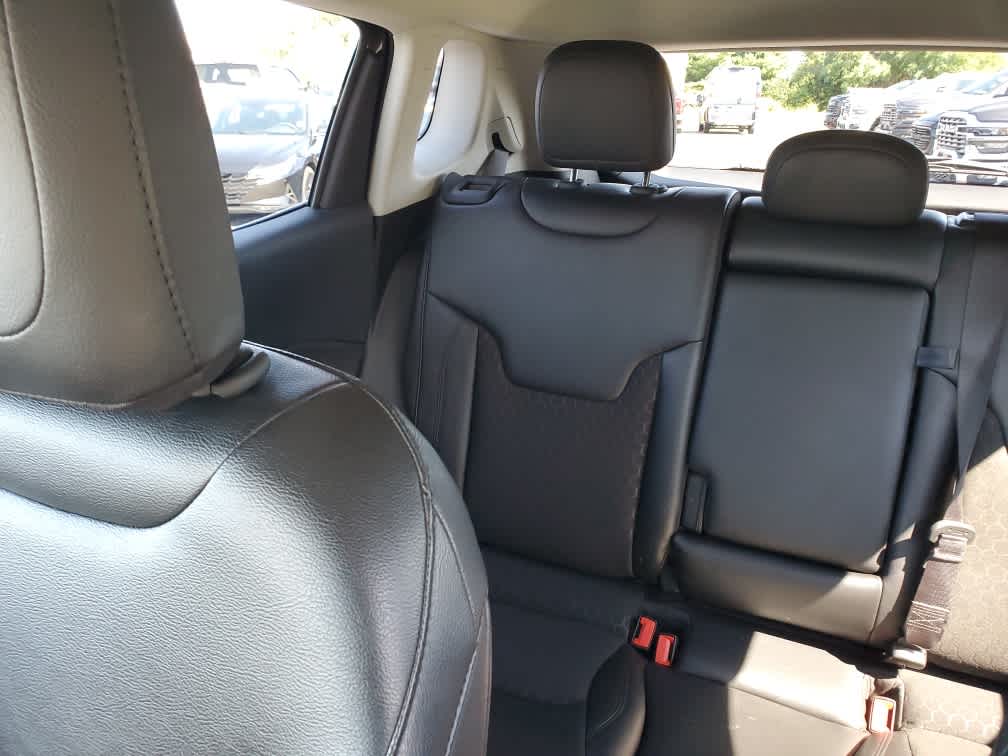 2021 Jeep Compass Altitude photo 12