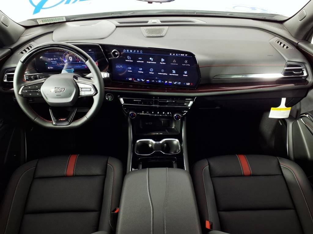 2026 Chevrolet Traverse RS photo 3