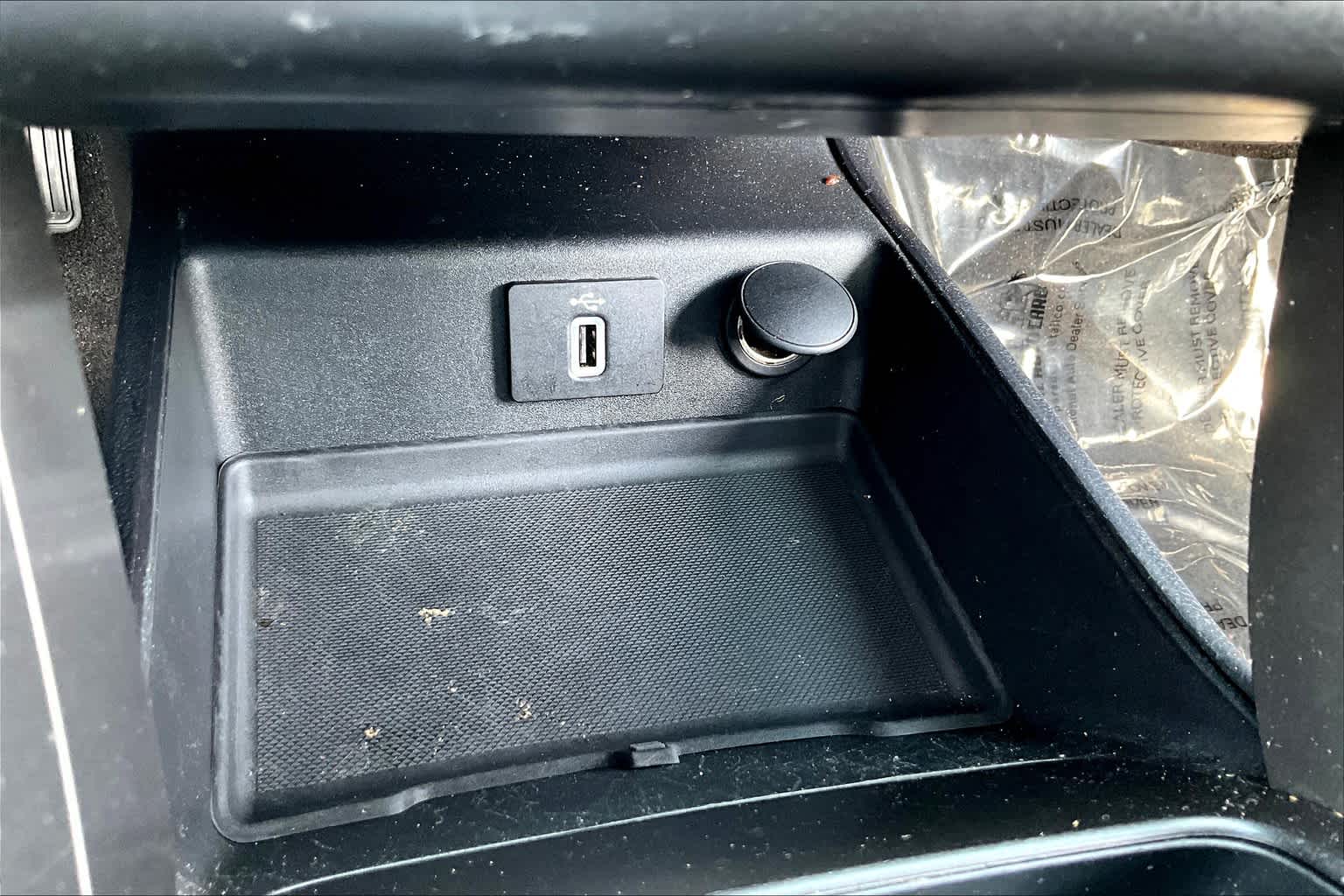 2018 Ford Fusion SE photo 32