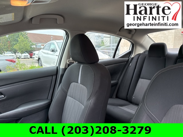2022 Nissan Sentra SV photo 16