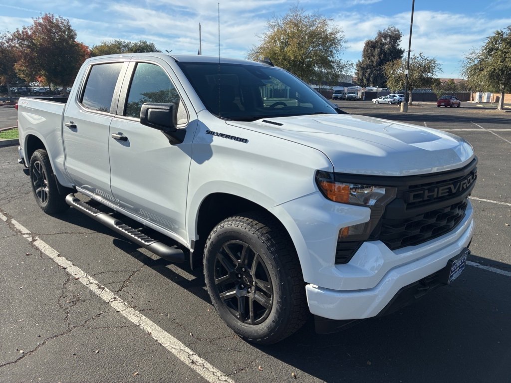 2026 Chevrolet Silverado 1500 Custom's photo