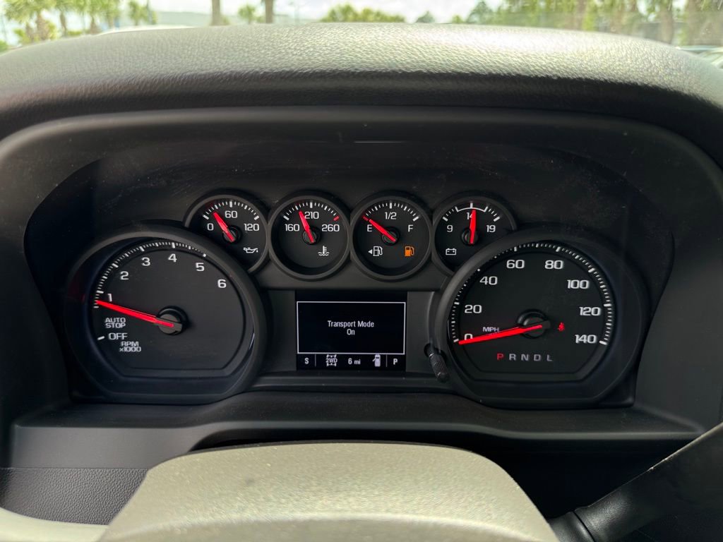 2025 Chevrolet Silverado 1500 Custom photo 16