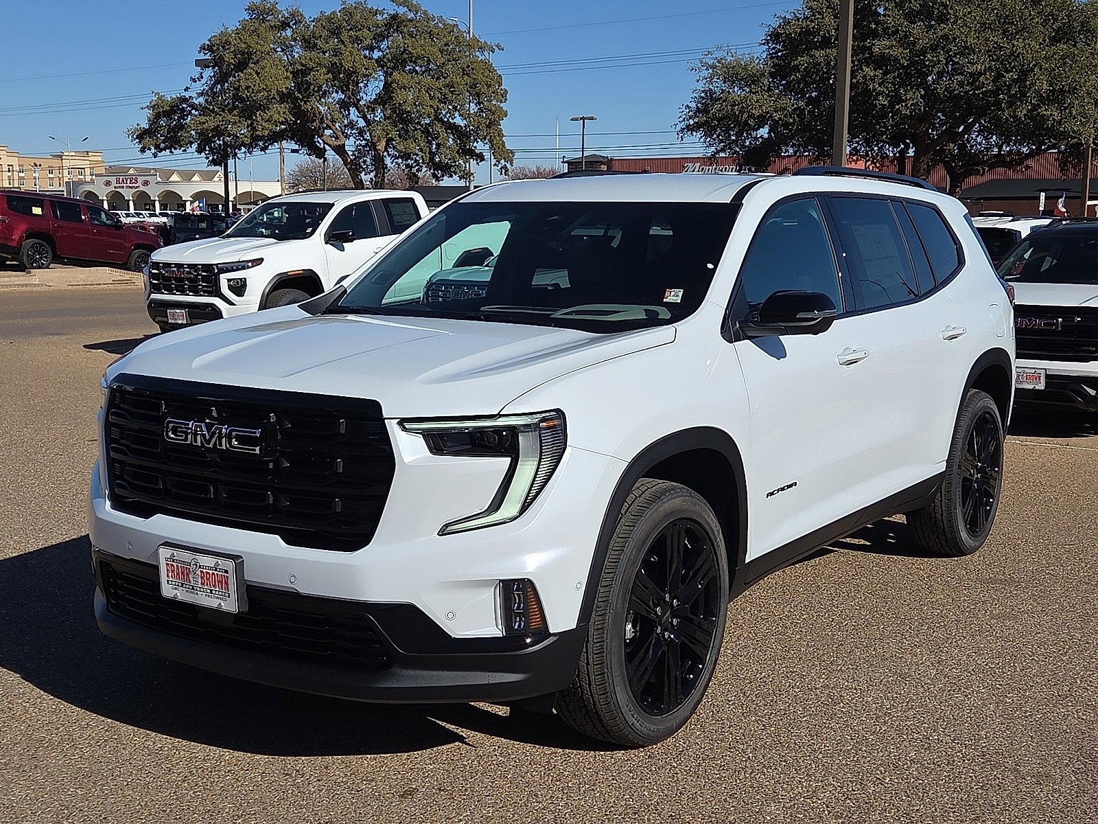 2026 GMC Acadia Elevation's photo