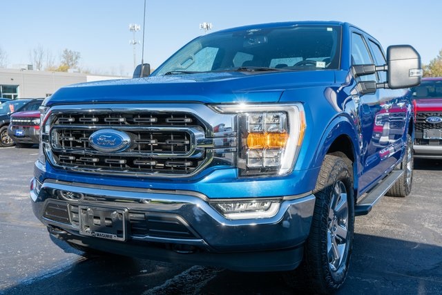2022 Ford F-150 XLT photo 2