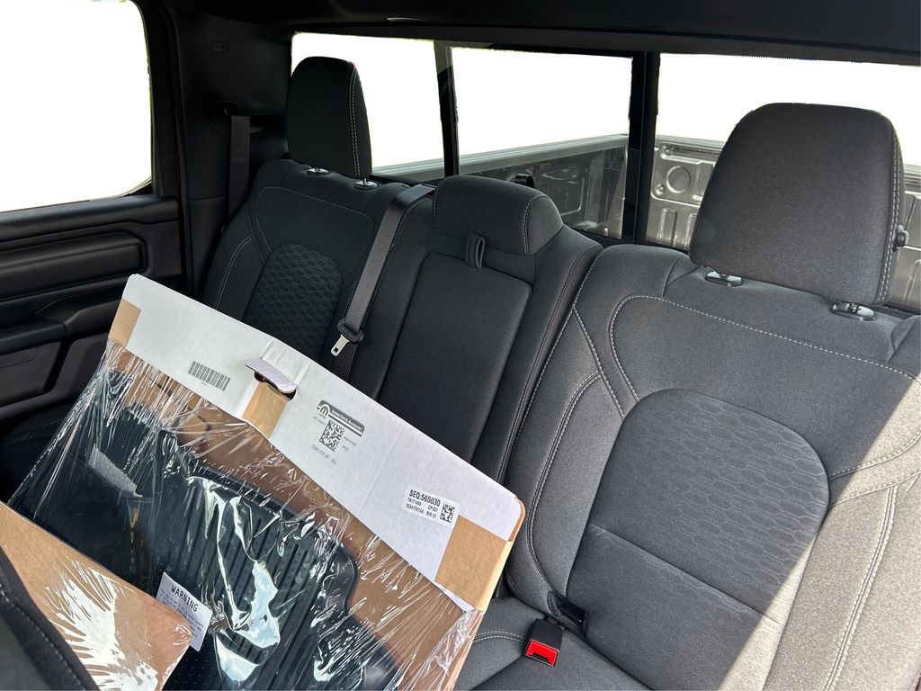 2026 Ram 1500 Warlock photo 15